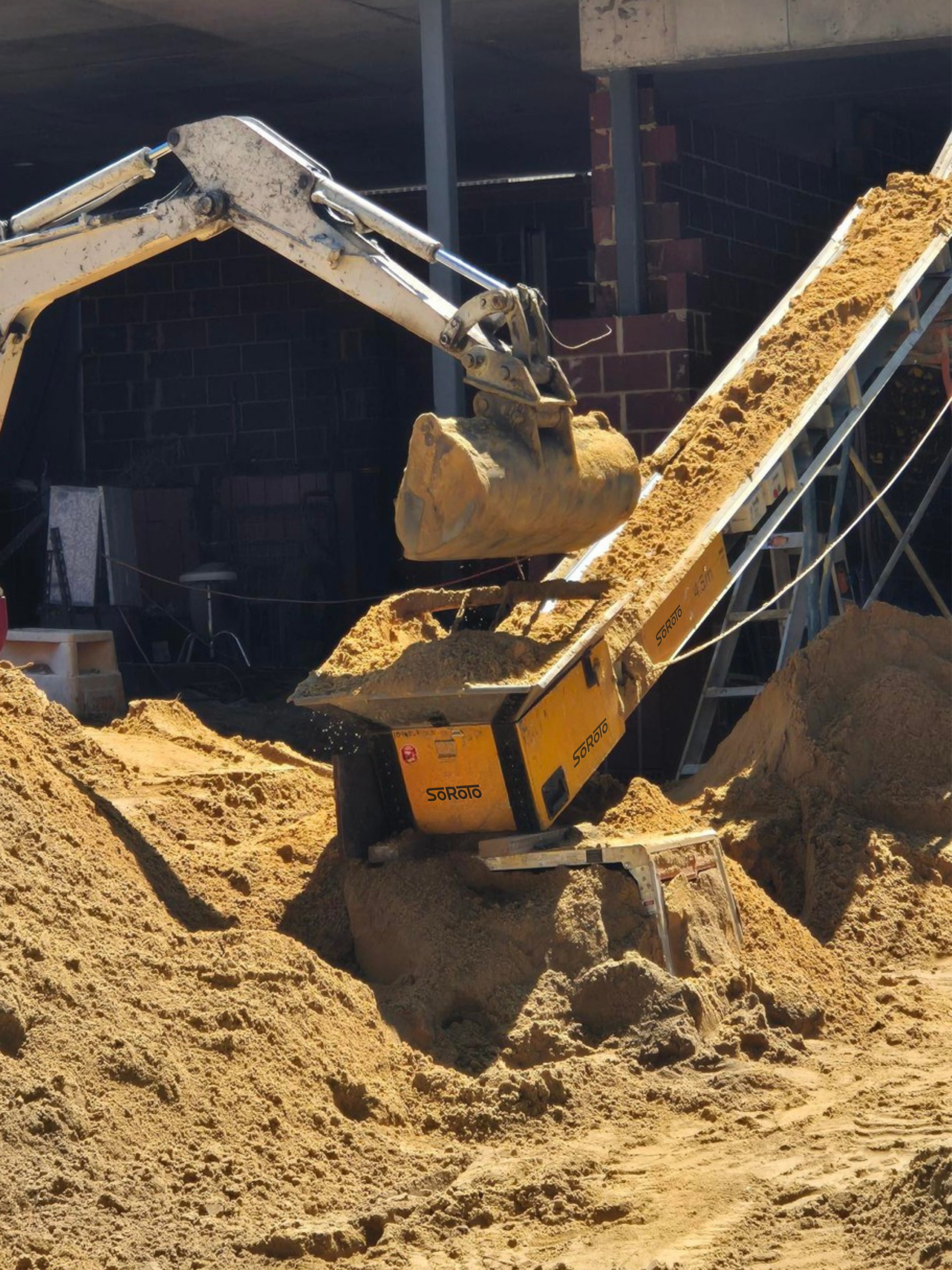 Conveyor with SoRoTo logo scaled Mega Hire Fleet Expansion 4 Conveyor with SoRoTo logo scaled Mega Hire Fleet Expansion 3